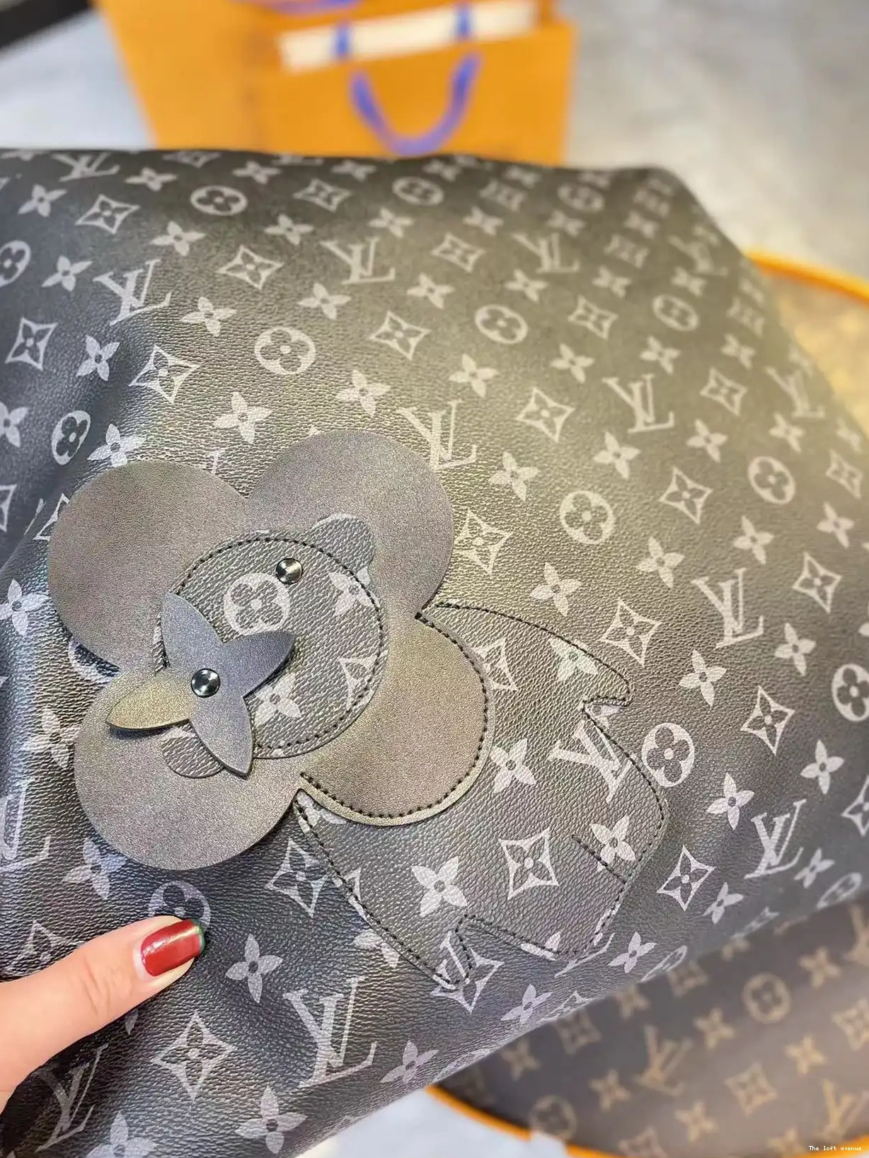 VIVIENNE CUSTOM PILLOW LV 0526